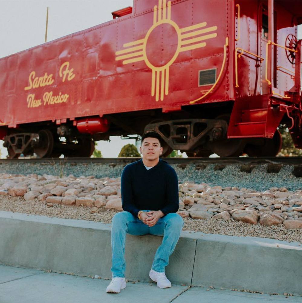 Meet your Posher, Levi